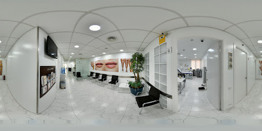 Clinica Image by ModelClinics - Cirugia y medicina estética