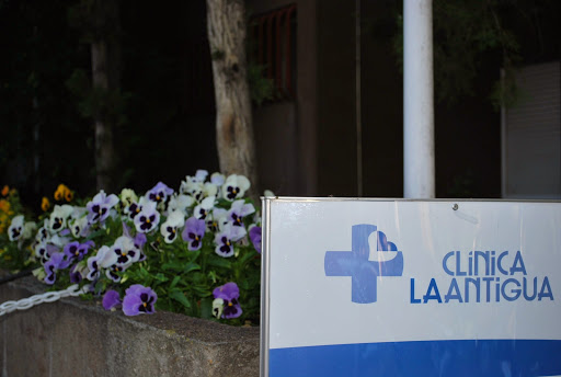 Clínica La Antigua S L U