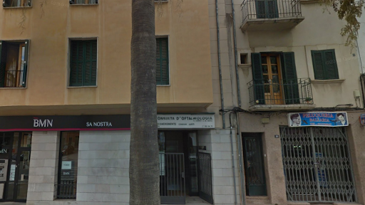 Consulta D'oftalmología Y Certificados Médicos