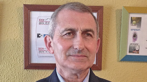 Logopedia Manuel Lora