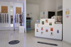 Multiópticas : Oftalmólogo